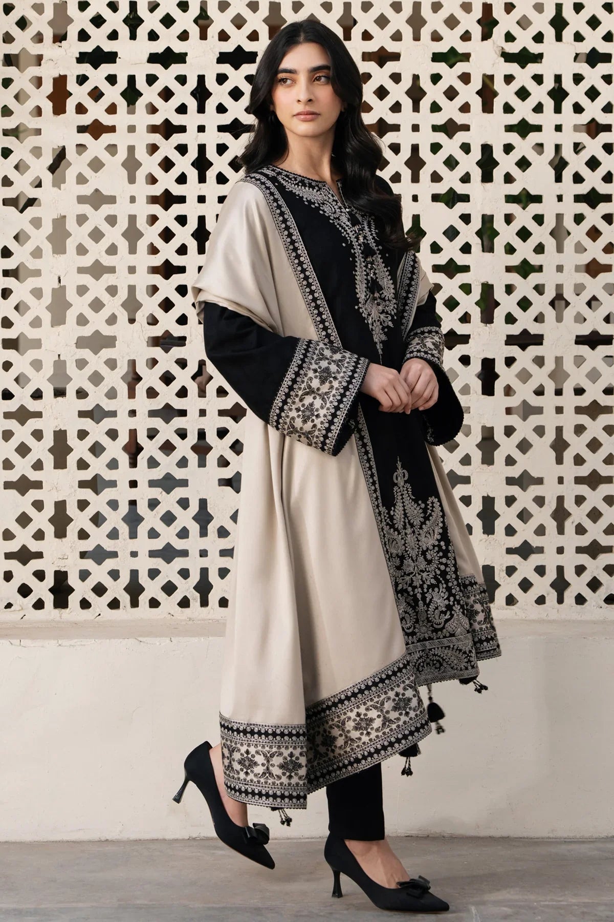 3pc Jazmin Black Embroidered With Ready Shawl
