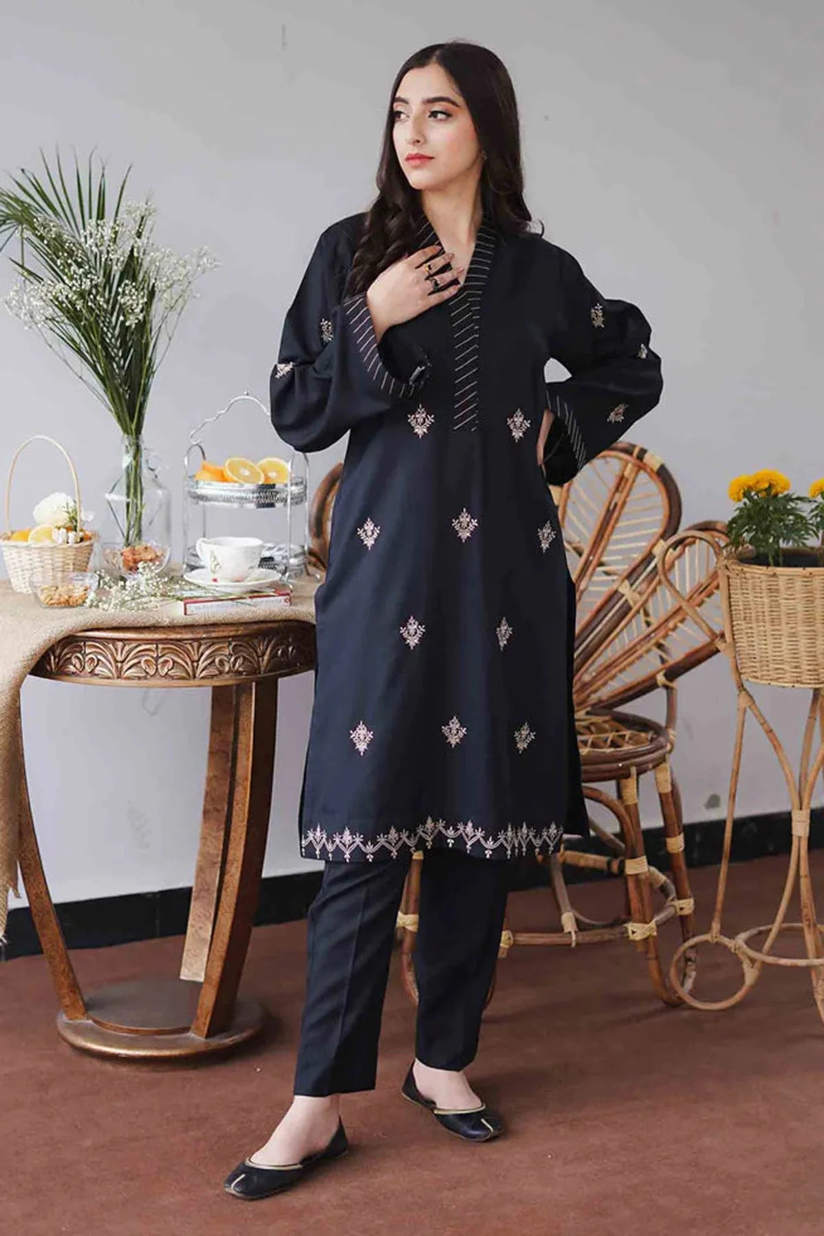 Aisling 3PC Embroidered Dhanak with Embroidered Dhanak Shawl