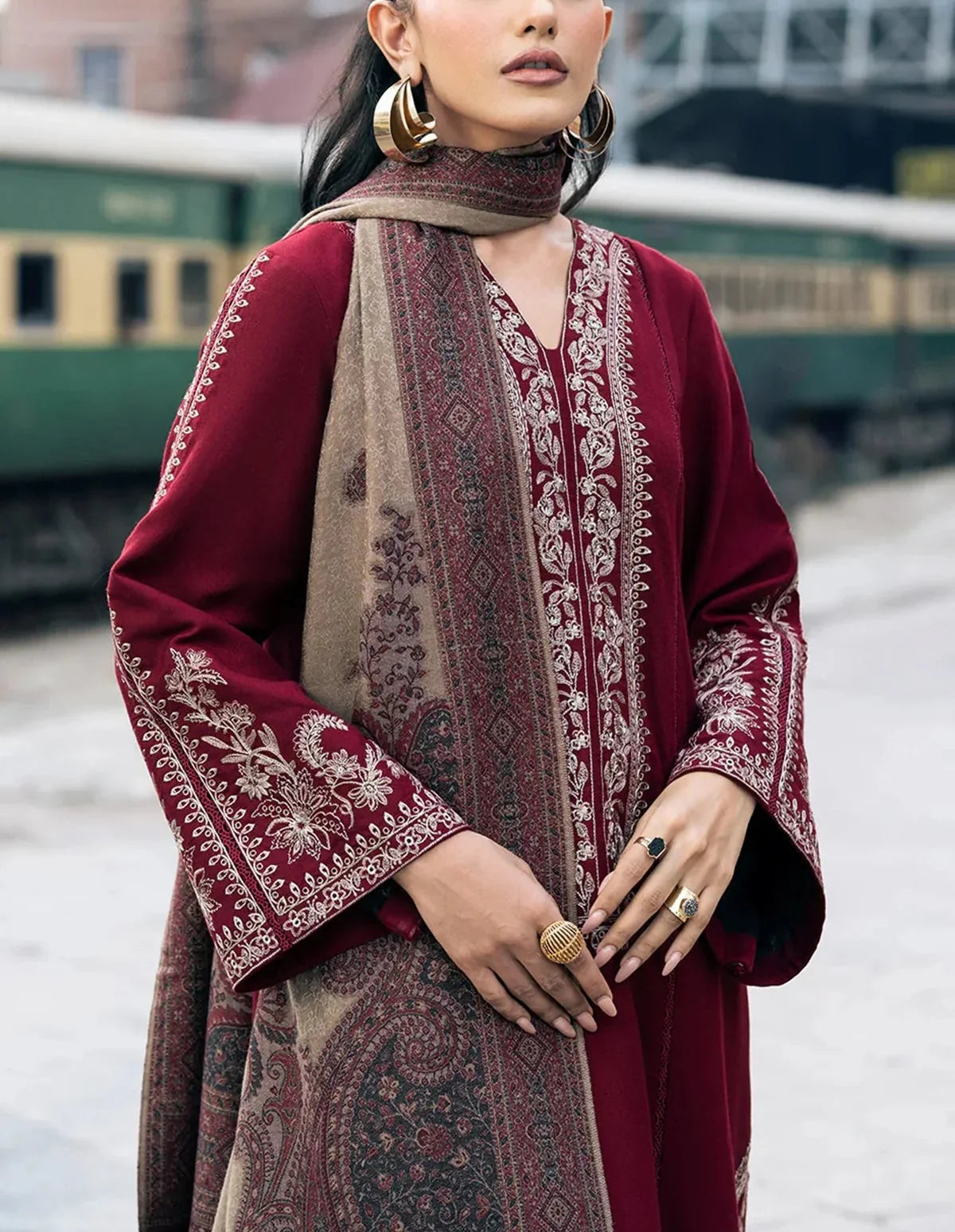 Embroidered 3pc Dhanak dress with Printed shawl